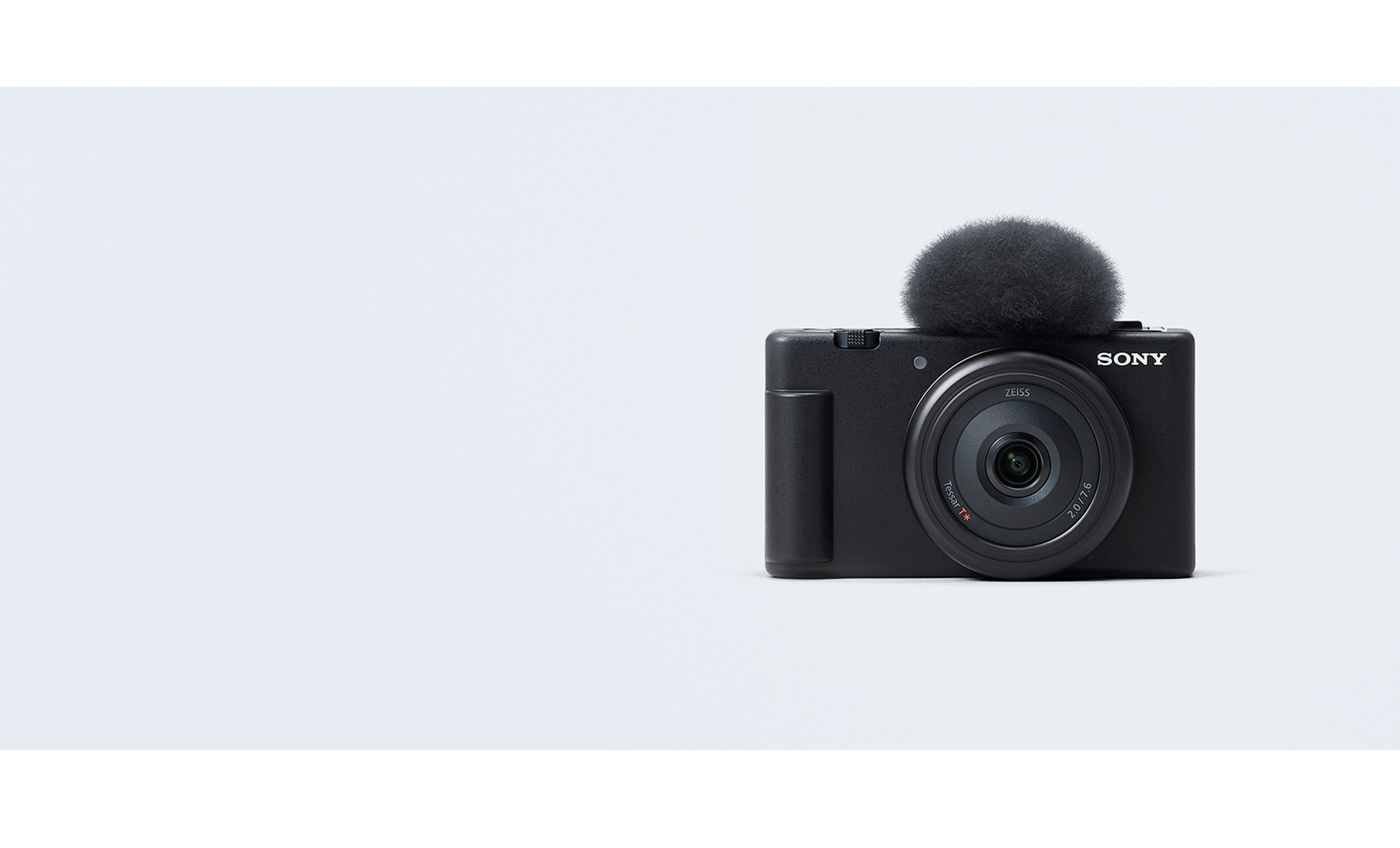 ZV-1Fにウインドスクリーンを装着したイメージ