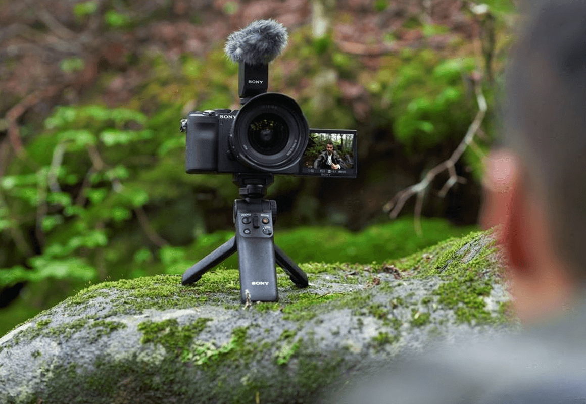 イメージ：さまざまな映像表現を提案し、幅広いクリエイターの制作活動に貢献する